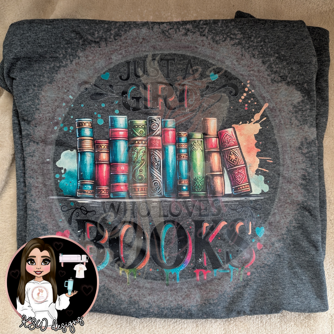 Just A Girl Who Loves Books T-Shirt S-2XL